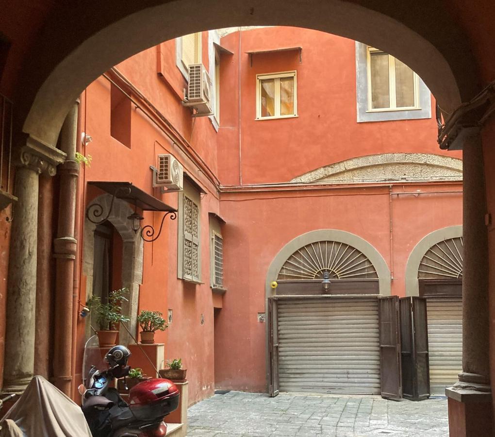 La Casa Blu Nel Cuore Storico Di Napoli Kültér fotó