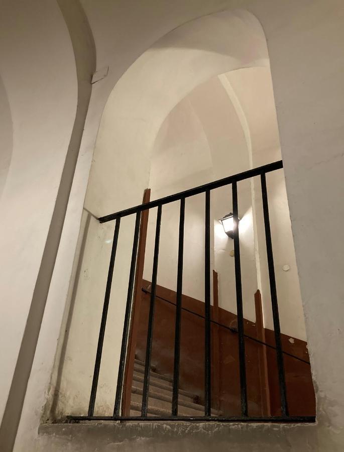 La Casa Blu Nel Cuore Storico Di Napoli Kültér fotó